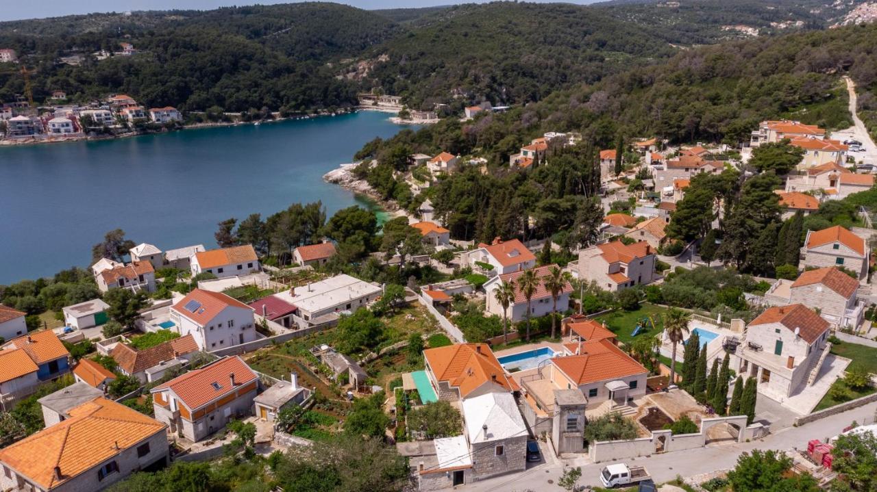 Apartments By The Sea Sumartin, Brac - 764 ภายนอก รูปภาพ